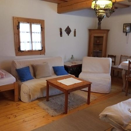 Drevenica Traditional Cottage Old Centre Zuberec Exteriör bild
